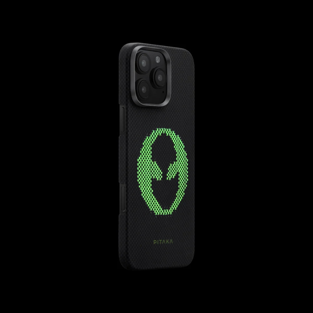 ALIEN Ultra Slim - LUMINTEX Case for iPhone 16 Pro Max