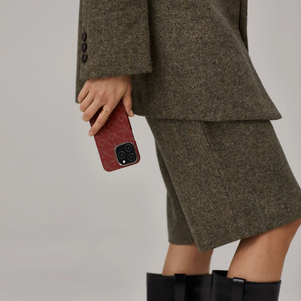 MONOGRAM Ultra Slim - Red & Gold Case for iPhone 16 Pro