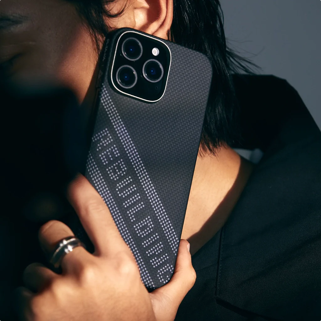 RE-TROS Ultra Slim - Tactile Woven Case for iPhone 16 Pro Max