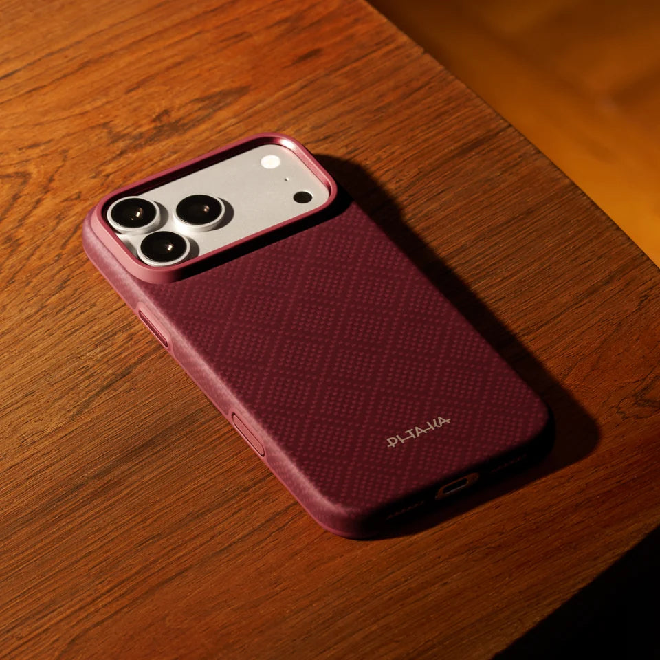 iPhone 18 Pro Summa Case Argyle Burgundy