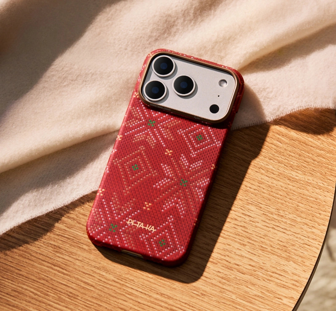 Threads of Winter -Red Case per iP 17ProMax