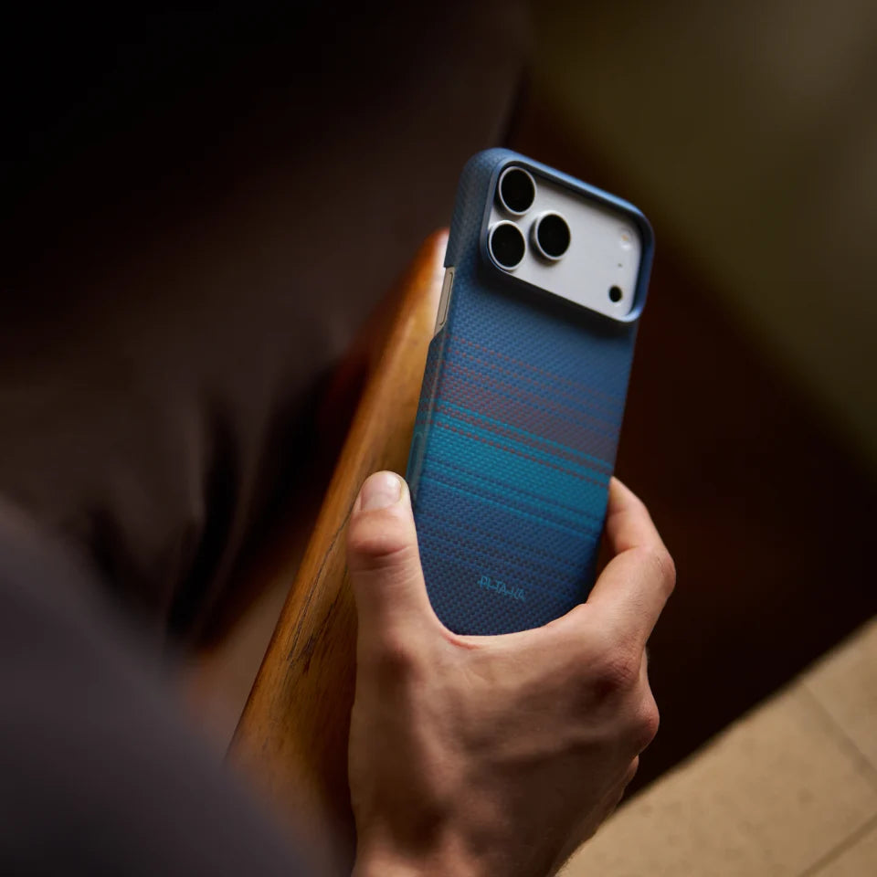 iPhone 18 ProMax Moonrise Midnight (PitaTap™)